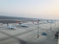 國際空運(yùn)價格-吐魯番機(jī)場備降航班空鐵聯(lián)運(yùn)初見成效